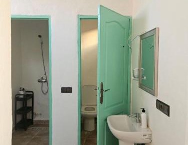 Double Room with Shared Toilet