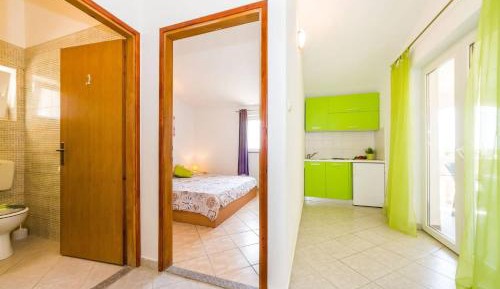 One-Bedroom Apartment with Terrace