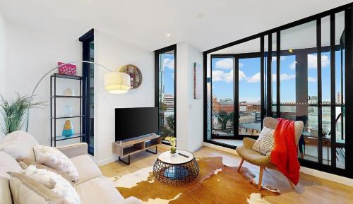 Two-Bedroom Deluxe Apartment