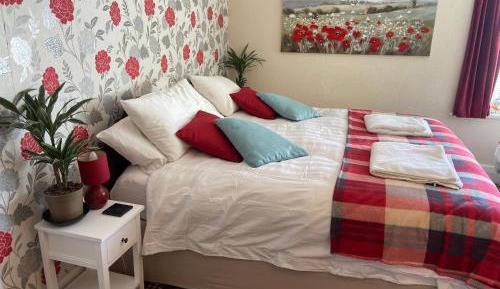 Deluxe Double Twin or Family 