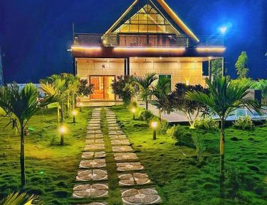 Five-Bedroom Villa