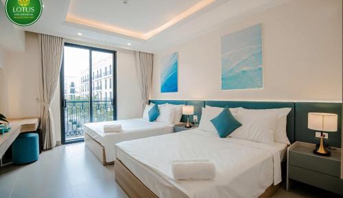 Deluxe Double Room with Balcony