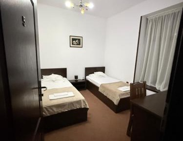Twin Room with Bathroom