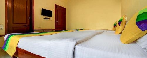 Basic Triple Room