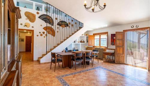 Four-Bedroom Holiday Home