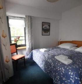 Large Double or Twin Room