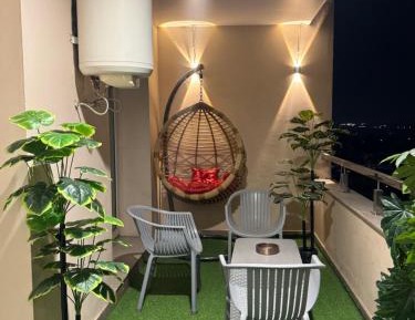Three-Bedroom Standard Apartment