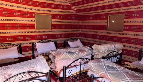 Economy Quadruple Room with Shared Bathroom