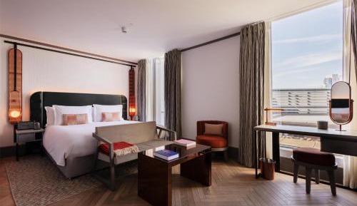 Superior King Room