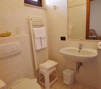 Double or Twin Room with Mountain View