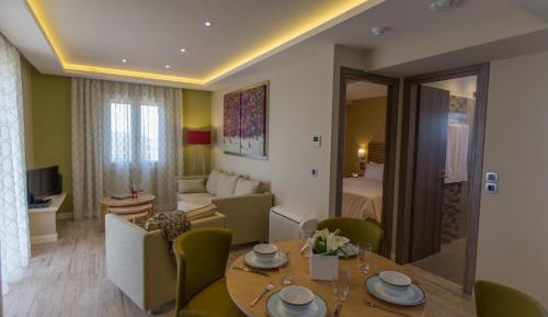 Queen Suite