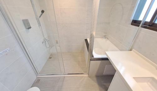 Deluxe Double Room with Bath