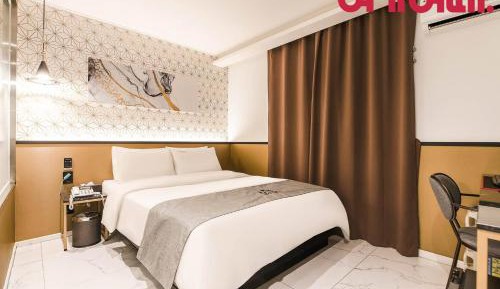 Double Room with Spa Bath