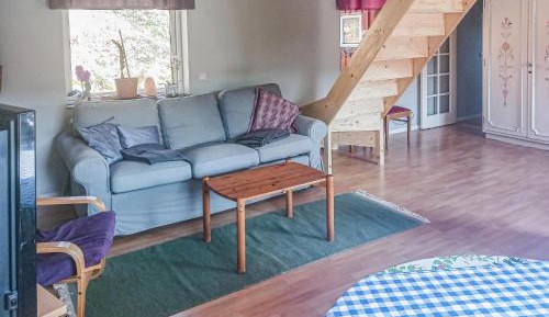 One-Bedroom Holiday Home