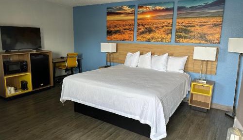 King Room - Non-Smoking