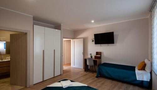 Comfort Triple Room