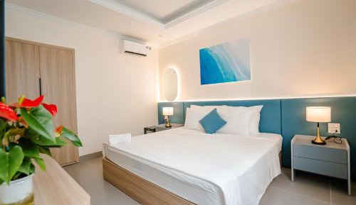 Deluxe King Room