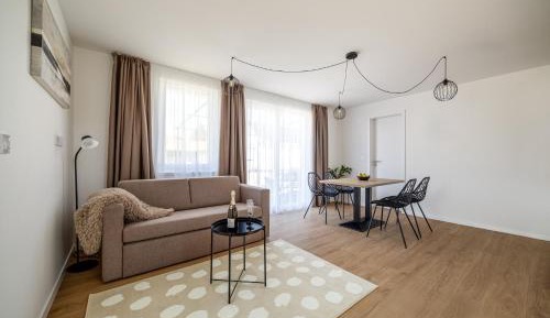 One-Bedroom Apartment with Terrace