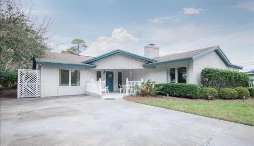 Four-Bedroom Holiday Home