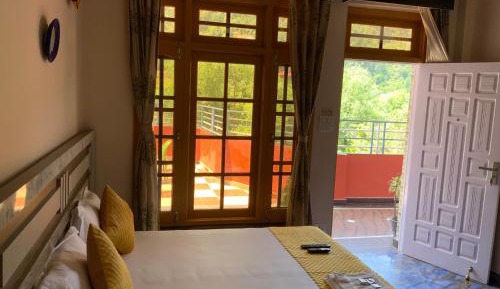 Double Room with Mountain View