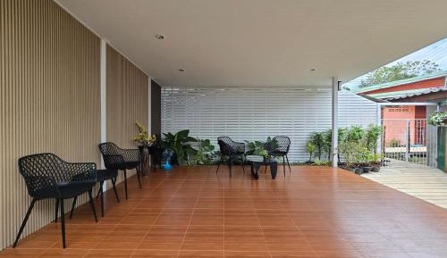 Family Room with Sea View
