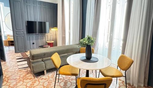 Three-Bedroom Premium Apartment with Balcony