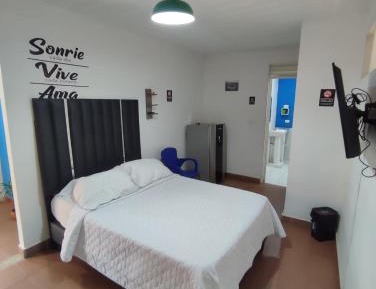 Studio Apartment with One Double Bed