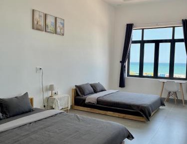 Quadruple Room with Sea View