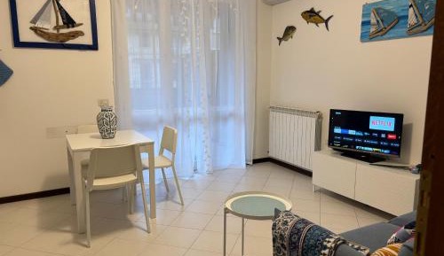 One-Bedroom Apartment with Terrace