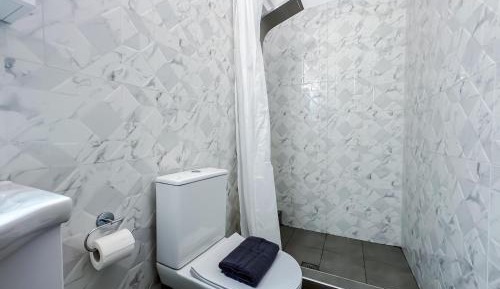 Studio with Garden View