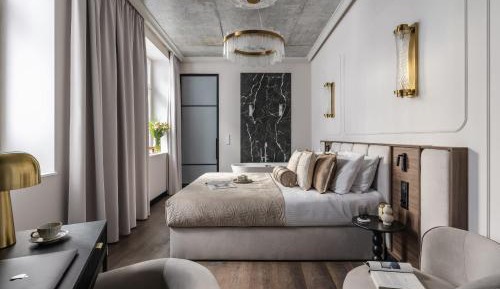 Royal Loft