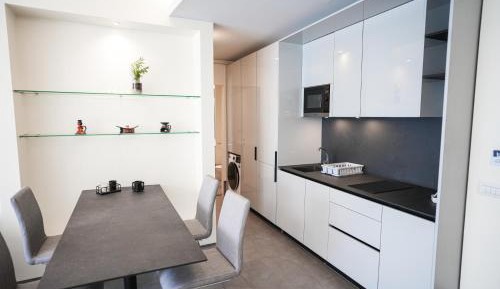 Deluxe Family Suite