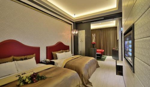 Business Twin Room (Check-in after 18:00)