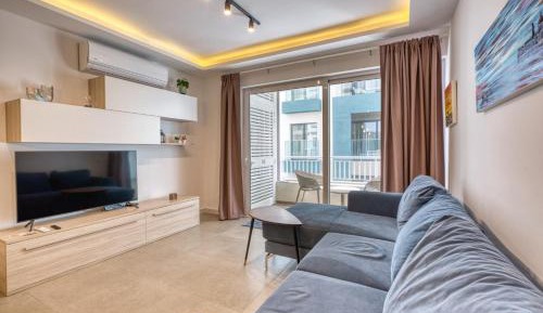 Two-Bedroom Deluxe Apartment