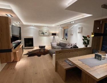 Two-Bedroom Apartment with Mountain View