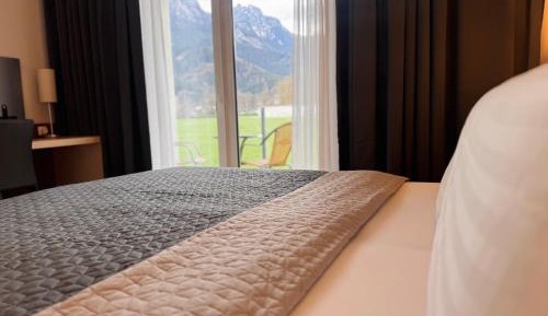 Superior Double Room with Mountain View