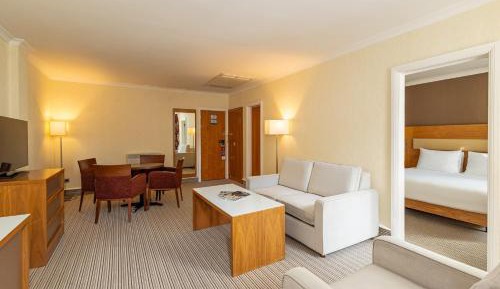 Double Hilton Suite
