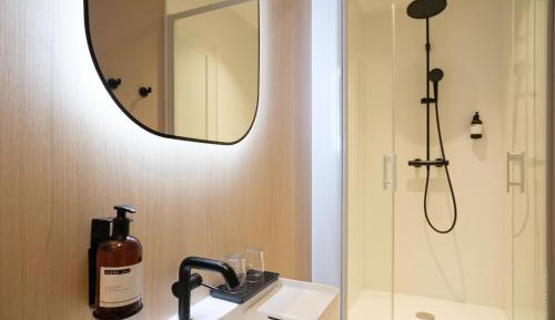 Small Single Room