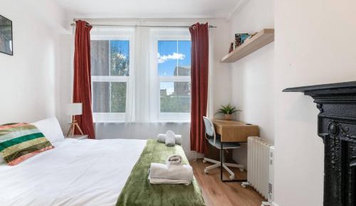 Basic Triple Room