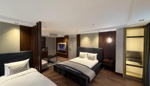 Deluxe Junior Suite
