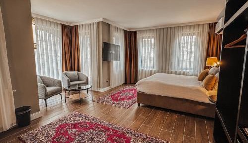 Superior King Room