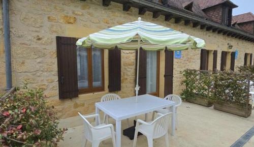 Holiday Home (4 Adults)