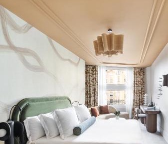 Double or Twin Room with City View