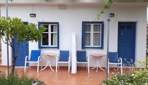 Studio with Garden View