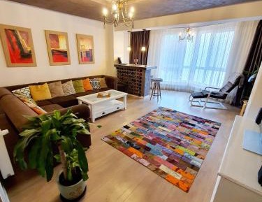 Deluxe Apartment