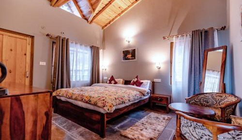 Queen Room