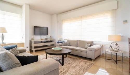 Four-Bedroom Holiday Home