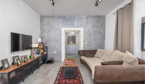 Four-Bedroom Holiday Home