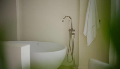 Deluxe Double Room with Bath