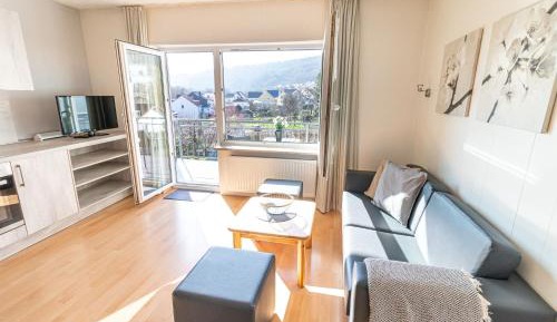 One-Bedroom Apartment with Balcony